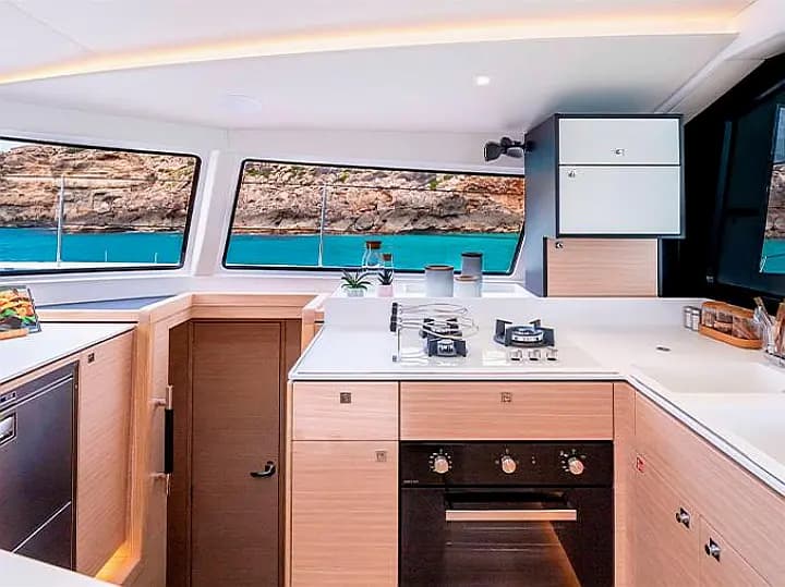 Nautitech 44 Open in Lavrion / Olympic Marina - Photo 5