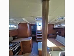 Oceanis 40.1 in Pomer / ACI Marina Pomer thumbnail 2