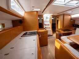 Sun Odyssey 519 in Salerno thumbnail 2