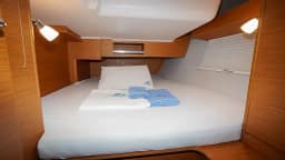 Dufour 390 in Marmaris Yacht Marina thumbnail 42