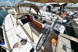 Dufour 350 Grand Large in Sukošan / D-Marin Dalmacija Marina thumbnail 11