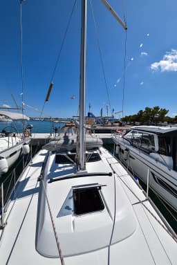 Dufour 350 Grand Large in Sukošan / D-Marin Dalmacija Marina thumbnail 16