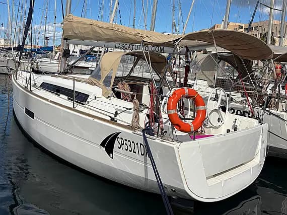 Dufour 310 Grand Large in Sicily / Palermo / La Cala (Porto Palermo) - Photo 1