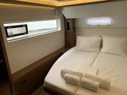 Lagoon 46 in Athens / Alimos Marina thumbnail 15