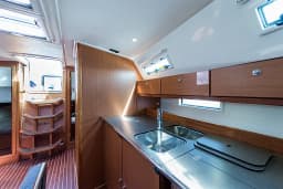 Bavaria 40 Cruiser in Kavala thumbnail 10
