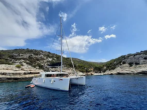 Lagoon 450 Fly in Kaštel Gomilica / Marina Kaštela - Photo 1