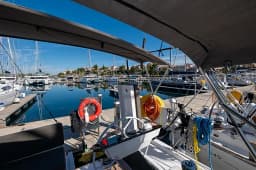 Dufour 41 Grand Large in Šibenik / D-Marin Marina Mandalina thumbnail 5