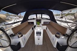 Sun Odyssey 490 in Sukošan / D-Marin Dalmacija Marina thumbnail 10