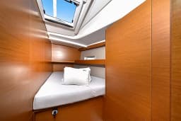 Sun Odyssey 490 in Sukošan / D-Marin Dalmacija Marina thumbnail 45