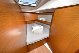 Sun Odyssey 490 in Sukošan / D-Marin Dalmacija Marina thumbnail 49