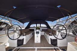 Sun Odyssey 490 in Sukošan / D-Marin Dalmacija Marina thumbnail 9