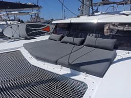 Isla 40 in Paros port thumbnail 15