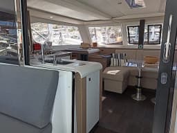 Isla 40 in Paros port thumbnail 17