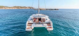 Isla 40 in Paros port thumbnail 25