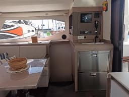 Isla 40 in Paros port thumbnail 9