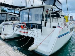 Lagoon 40 in Eden Island / Mahe, Victoria / Eden Island Marina thumbnail 6