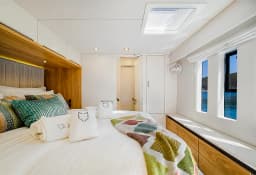 Sunreef 60 in Kaštel Gomilica / Marina Kaštela thumbnail 3