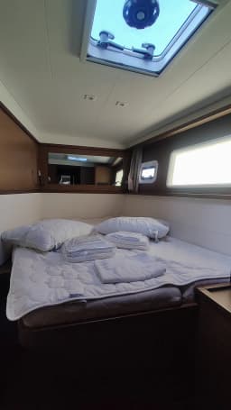 Lagoon 450 Fly in Volos / Port of Volos thumbnail 11