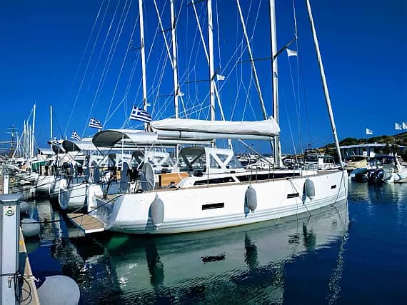 X4-6 in Lavrion / Olympic Marina - Photo 1
