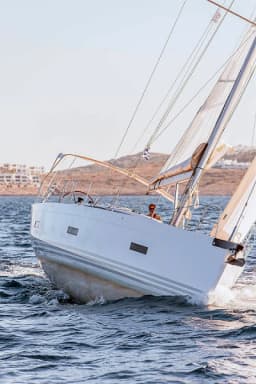 X4-6 in Lavrion / Olympic Marina thumbnail 38