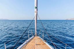 X4-6 in Lavrion / Olympic Marina thumbnail 4