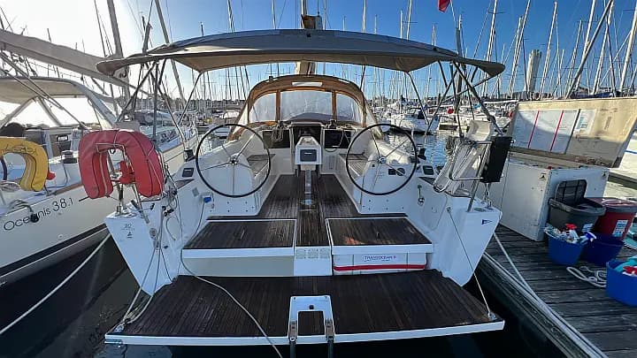 Dufour 382 Grand Large in Arzon / Port du Crouesty - Photo 4