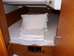 Sun Odyssey 439 in Marmaris Yacht Marina thumbnail 16