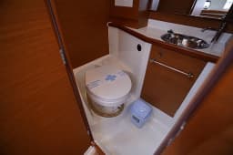 Sun Odyssey 389 in Marmaris / Albatros Marina thumbnail 10