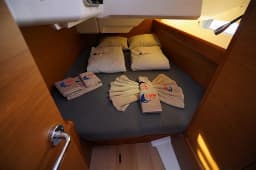 Sun Odyssey 389 in Marmaris / Albatros Marina thumbnail 11