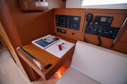 Sun Odyssey 389 in Marmaris / Albatros Marina thumbnail 9