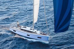 Bavaria C38 in Palairos / Marina Paleros thumbnail 3