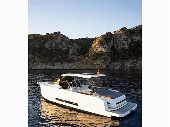 De Antonio D36 in Ibiza / Marina Port Ibiza - Photo 1
