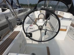 Oceanis 35.1 in Medulin / Marina Medulin thumbnail 9