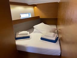 Sun Odyssey 490 in Volos / Port of Volos thumbnail 12
