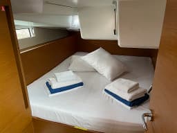 Sun Odyssey 490 in Volos / Port of Volos thumbnail 7