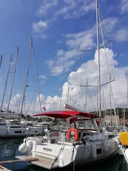 Oceanis 46.1 in Kefalonia / Sami Port thumbnail 11