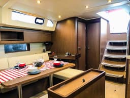 Oceanis 46.1 in Kefalonia / Sami Port thumbnail 16