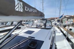 Dufour 430 in Sardinia / Portisco / Marina di Portisco thumbnail 21