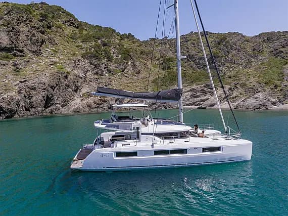 Lagoon 51 in Eden Island / Mahe, Victoria / Eden Island Marina - image 1