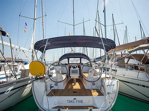 Bavaria Cruiser 34 in Dubrovnik / ACI Marina Dubrovnik - image 1