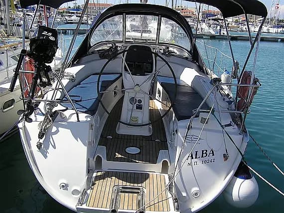 Bavaria 35 Cruiser in Lefkada / Port of Lefkas - image 1