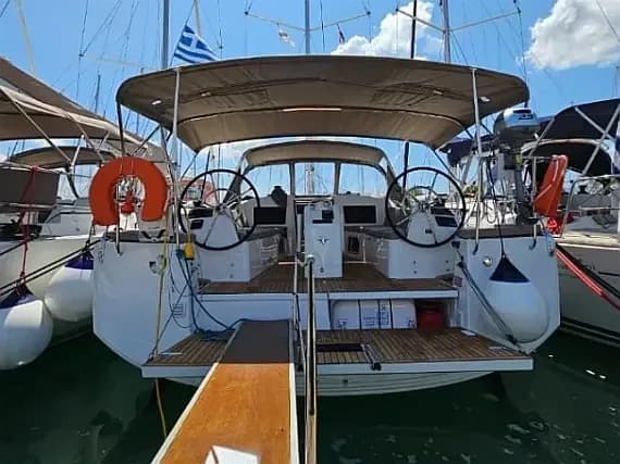 Sun Odyssey 410 in Lefkada / D-Marin Marina Lefkas - Photo 1