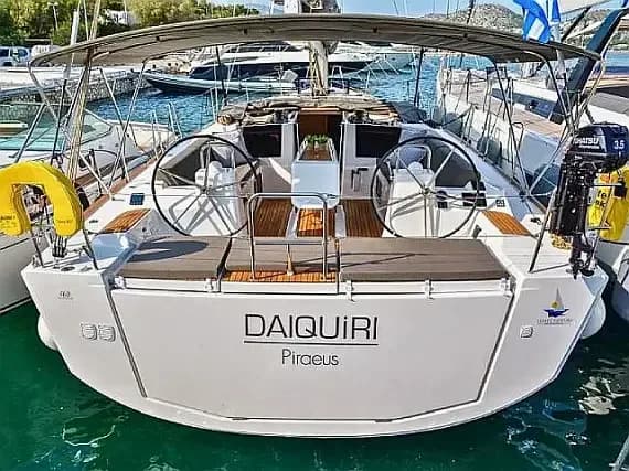 Dufour 460 Grand Large in Athens / Alimos Marina - Photo 1
