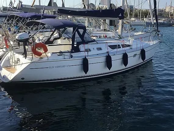 Sun Odyssey 37 in Athens / Alimos Marina - Photo 1