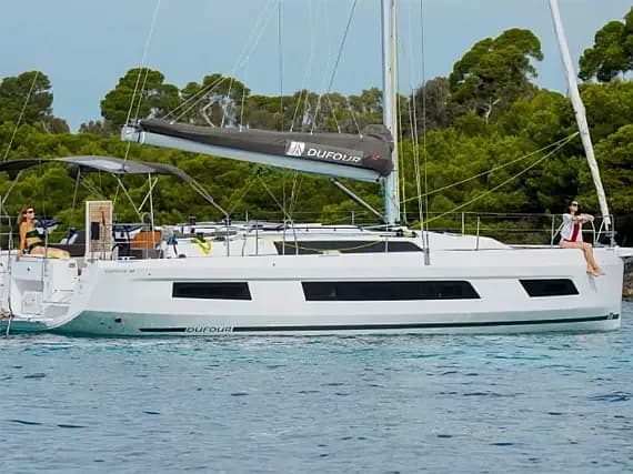 Dufour 41 in Procida / Marina di Procida - Photo 1