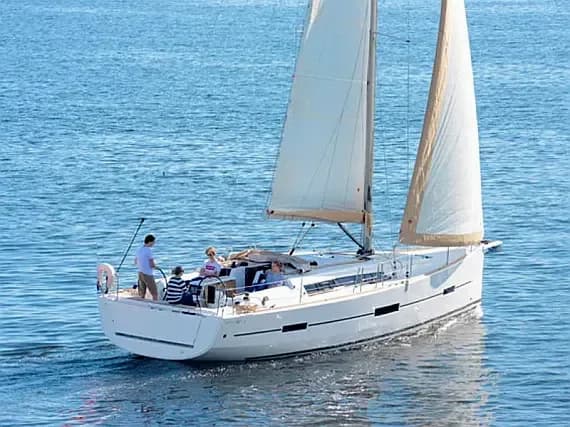 Dufour 412 Grand large in Šibenik / D-Marin Marina Mandalina - Photo 1