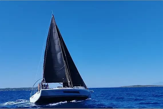Dufour 37 in Sardinia / Portisco / Marina di Portisco - Photo 1