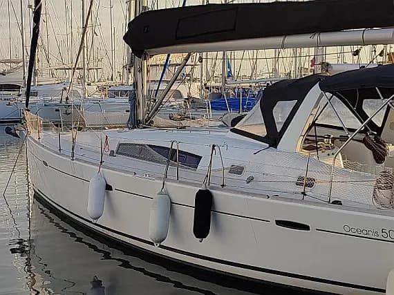 Oceanis 50 in Athens / Alimos Marina - image 1