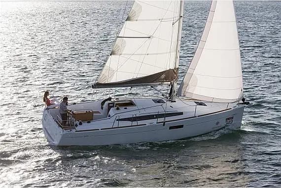 Sun Odyssey 349 in Sicily / Furnari / Marina Portorosa - image 1