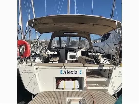 Dufour 390 Grand Large in Athens / Alimos Marina - Photo 1